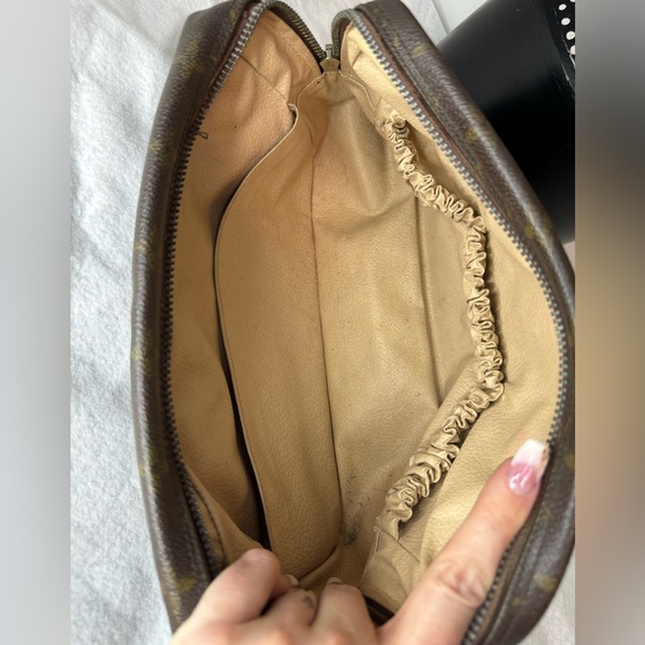 Louis Vuitton trousse toillete pouch 28 - Picture 7 of 13